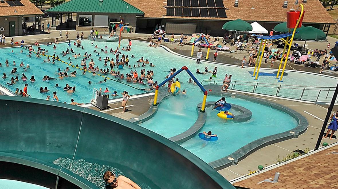 Summer Swimming Outdoor Pools and Water Parks Around Seattle,